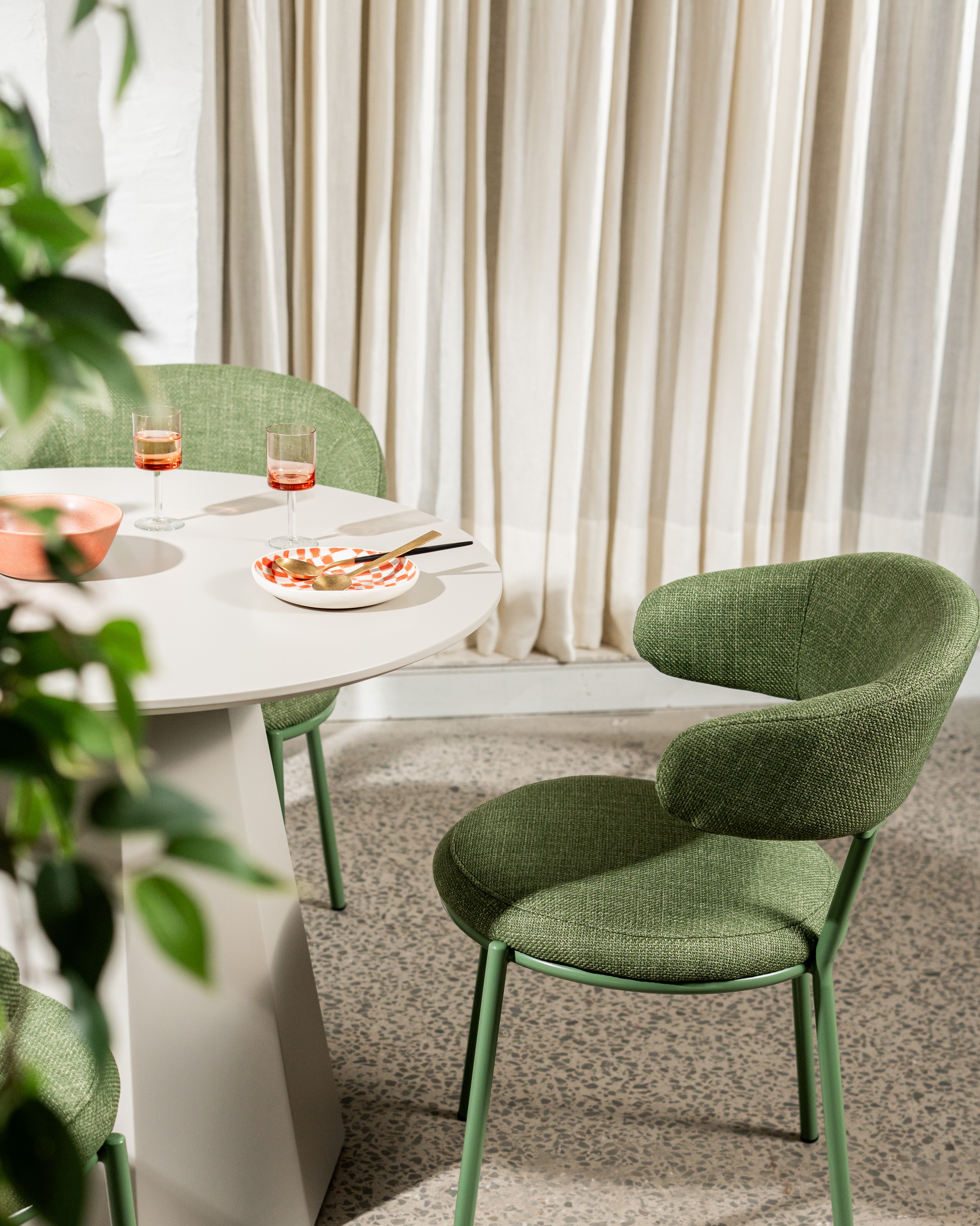 Стіл круглий поліуретановий МДФ TM-200-1 теплий пісок 4