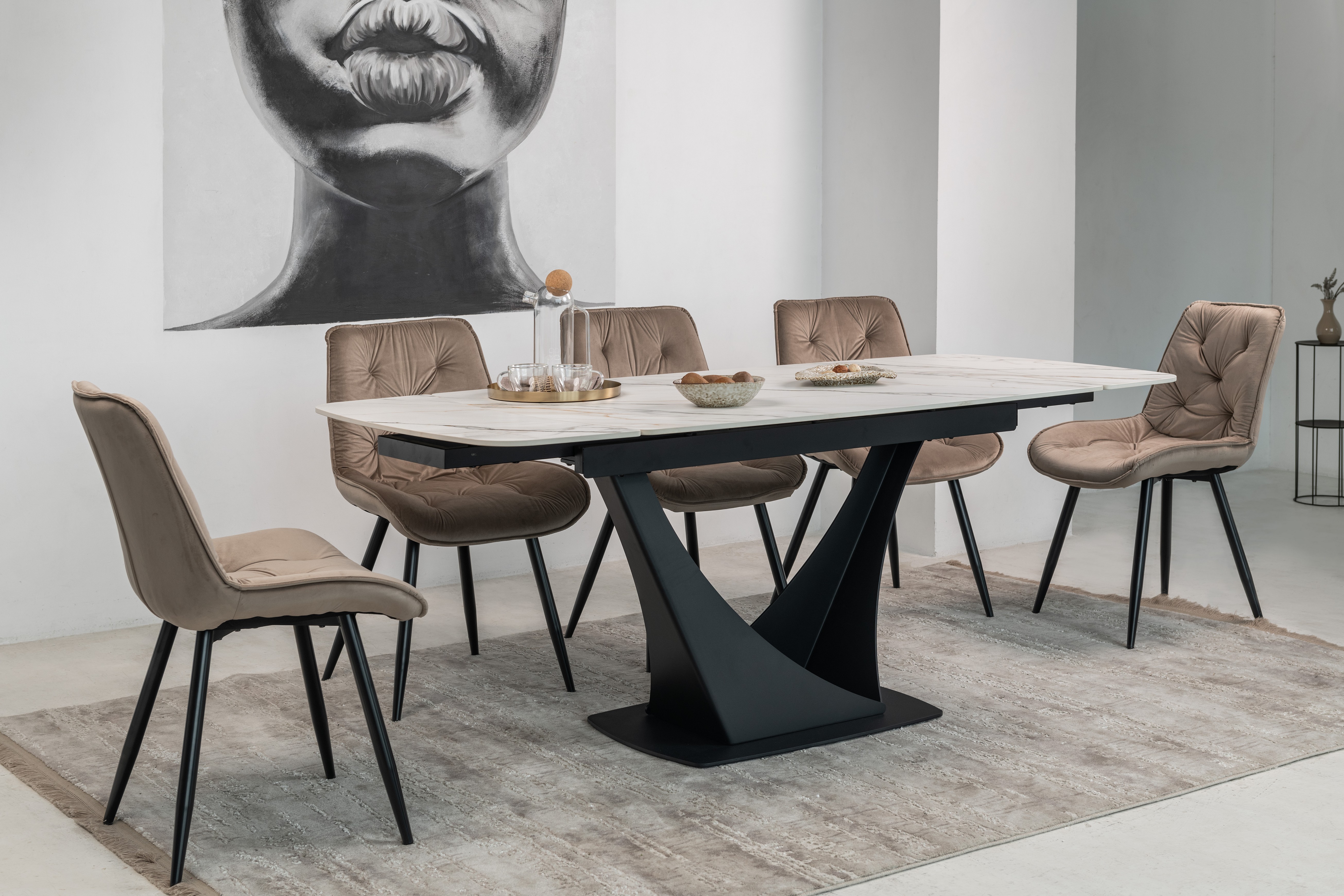 Стілець M-48 капучино велюр + чорний 9