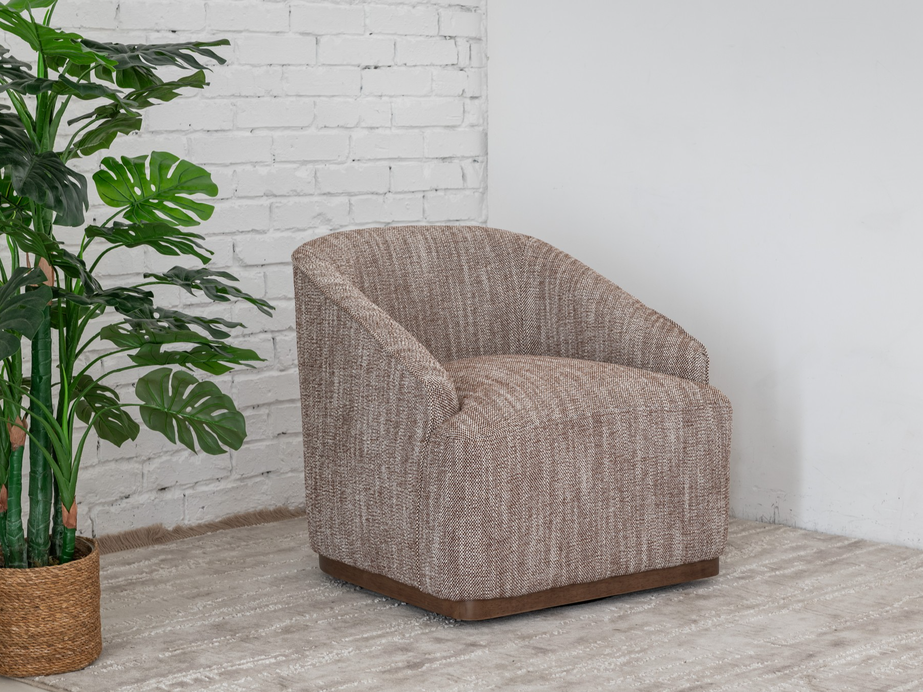 Поворотне крісло "Тіволі" теплий каштан